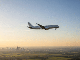 Ile trwa lot z Poznania do Warszawy?